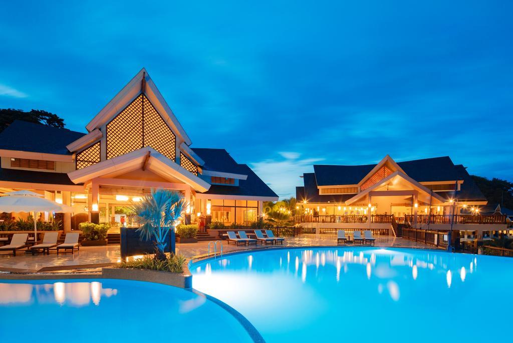 Hotel Alta Vista De Boracay à Yapak Extérieur photo