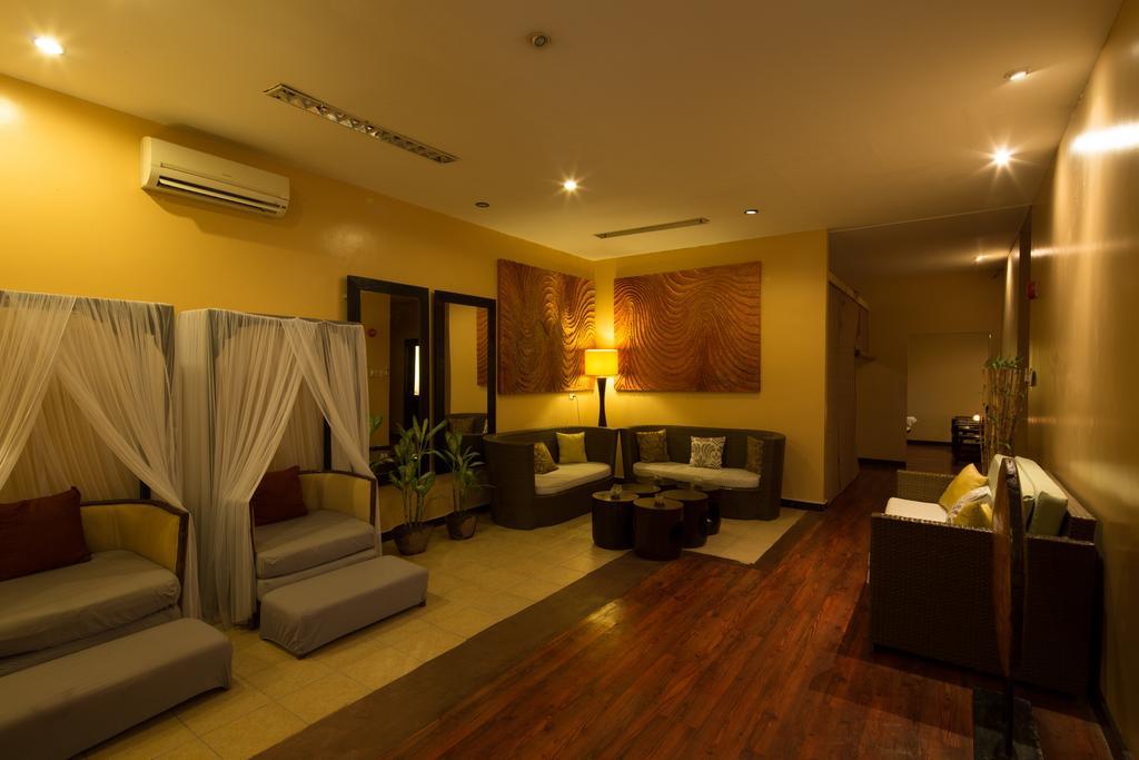 Hotel Alta Vista De Boracay à Yapak Extérieur photo